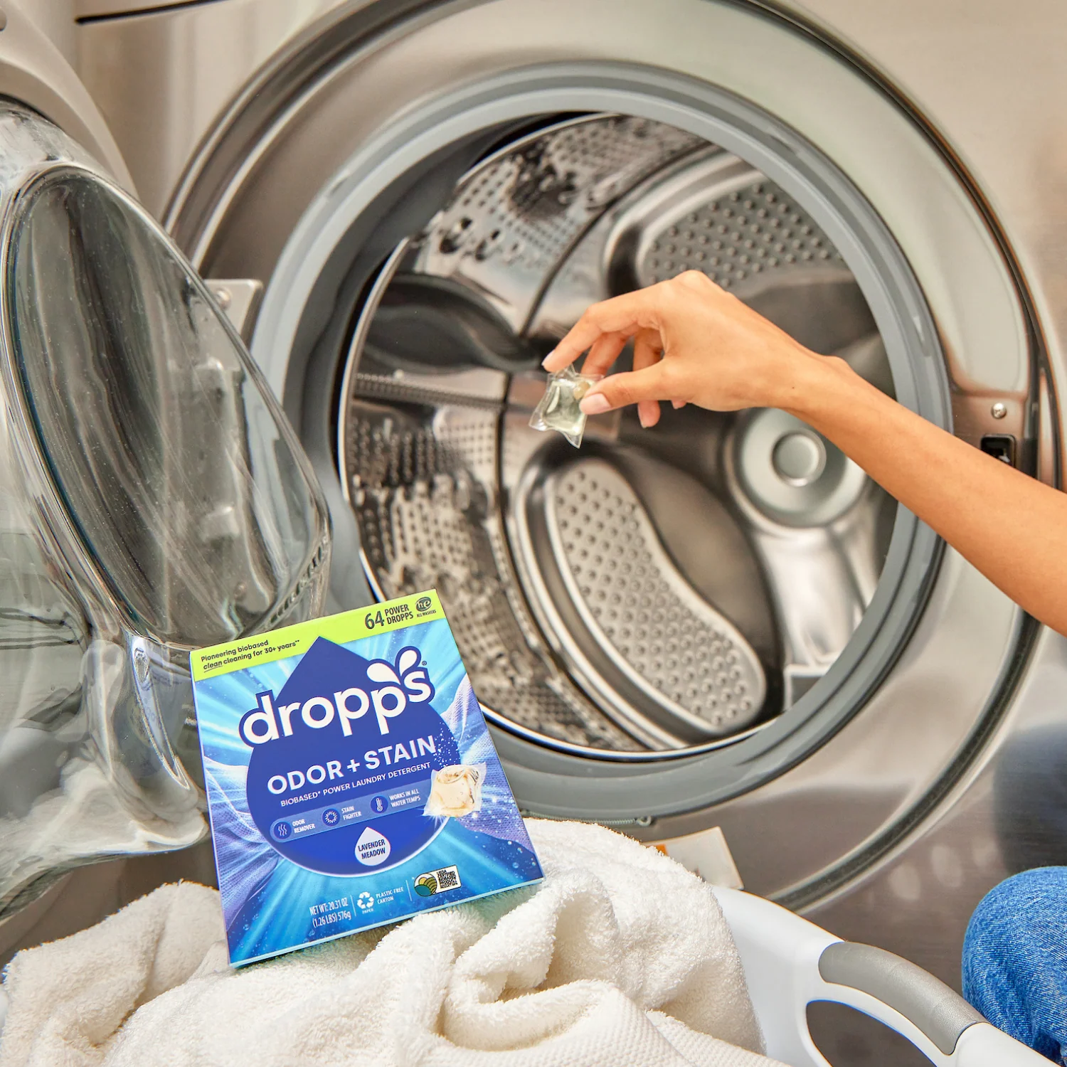 Odor & Stain Laundry Detergent Bulk Pods, Crisp Breeze - Image 3